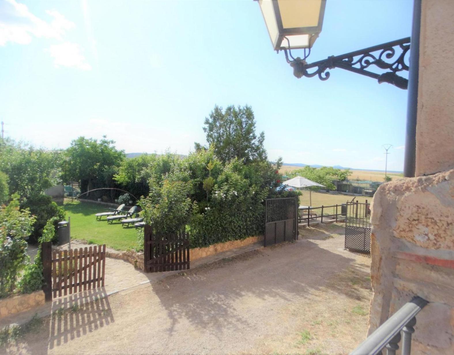 Masia Los Camineros Cella Exteriér fotografie